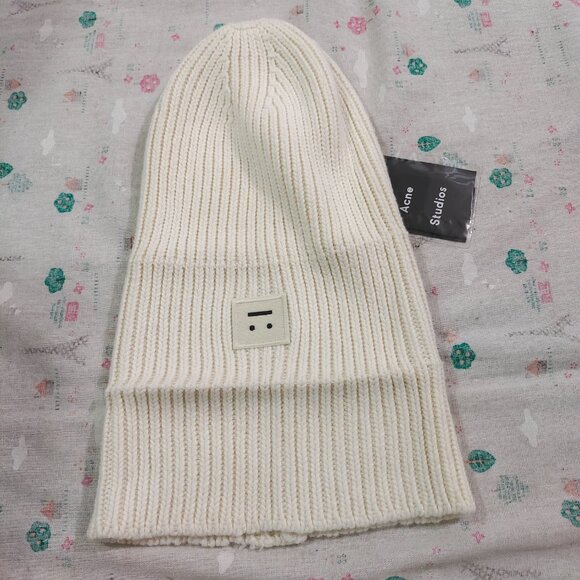 Acne Studios White Wool Knit Hat - Picture 2 of 7